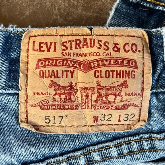 🔺SOLD🔺Vintage Levis 517 Mens Size 32 x 32 Bootcut Denim Jeans Pants Blue Worn - Picture 3 of 12